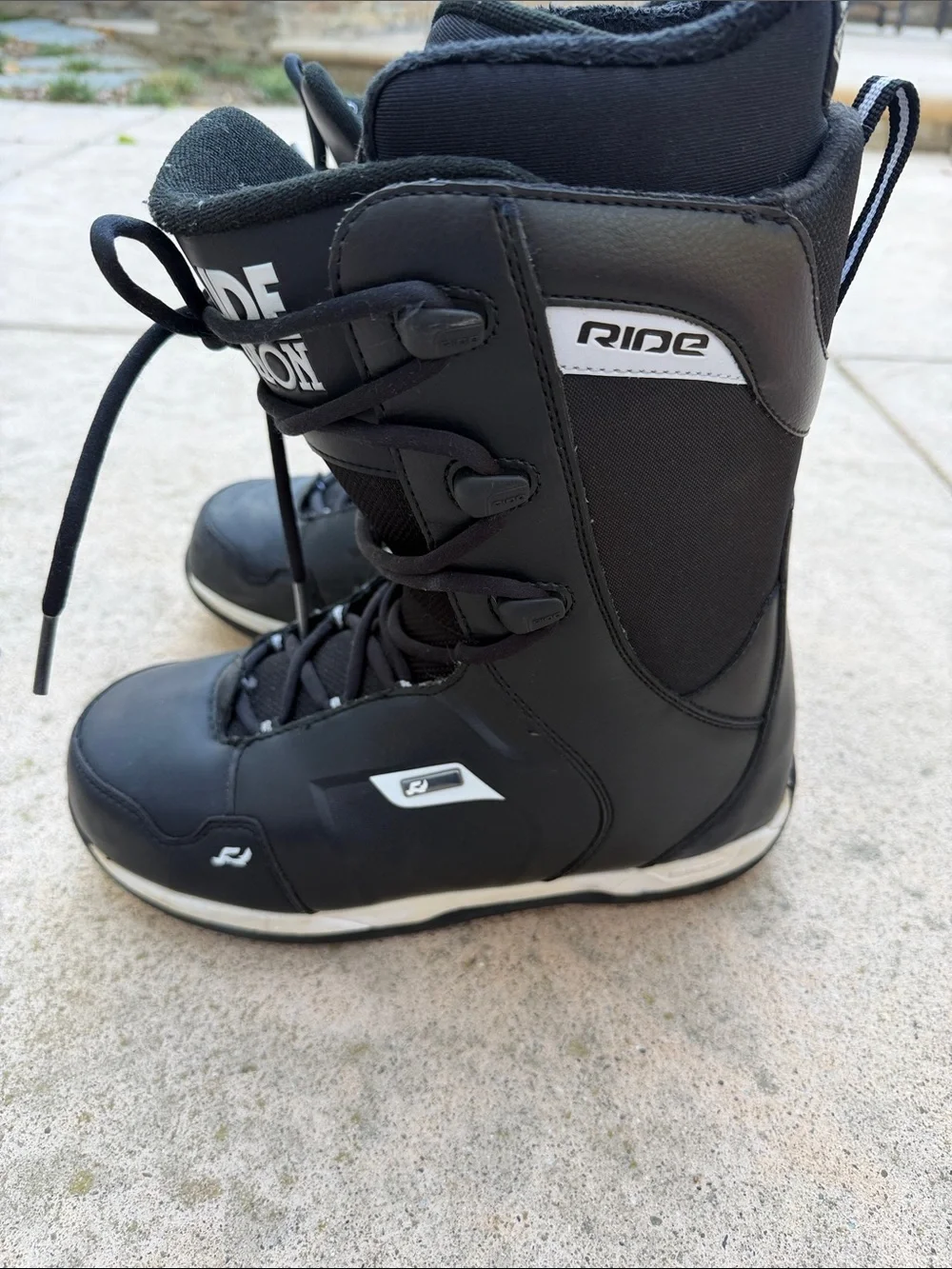 Ride Orion Men's Black Lace Up Snowboarding Boots Size 9